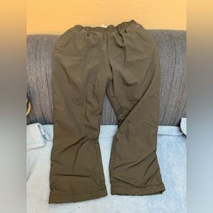 Nike  Women’s Size Medium (8-10)   Gray Snow Ski Pants